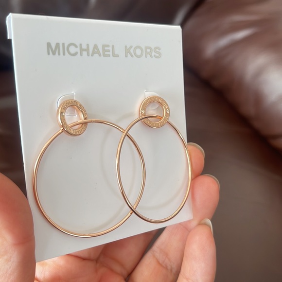 Michael Kors Rose Gold Logo Ring Drop Hoop Ring Earrings MKJ7676 791 - Picture 4 of 4
